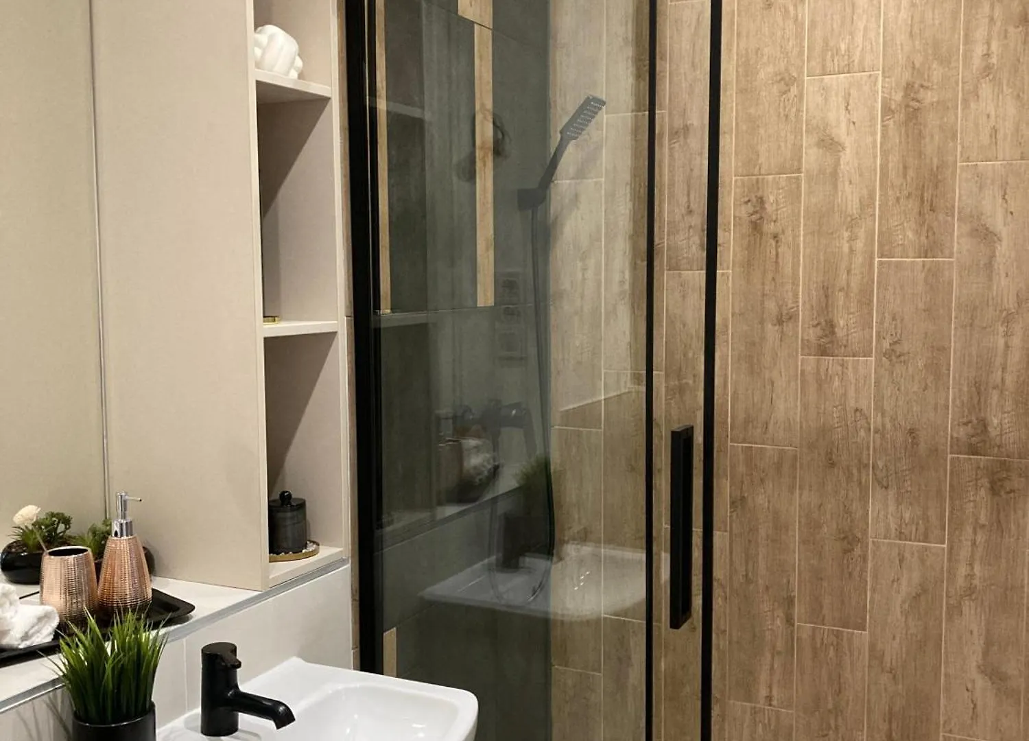 The Ernest Apartment Budapest 0*,